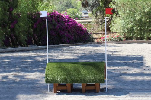 derby half round with turf 792hrt